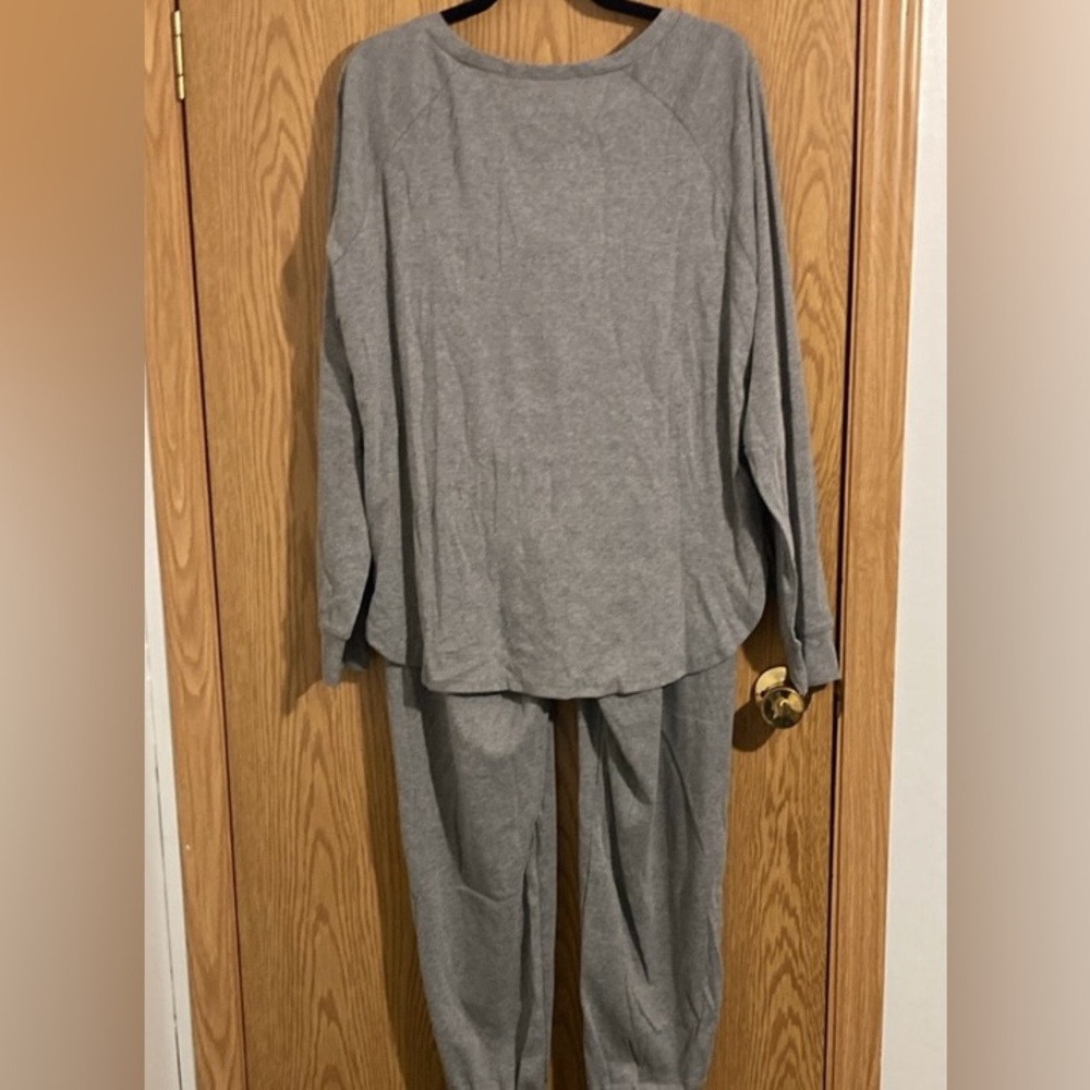 Gray Pajamas Intimates & Sleepwear - Picture 5 of 7